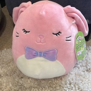 NWT Bop the Bunny Squishmallow